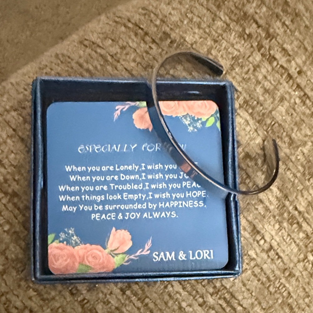 Silver Cuff Bracelet with Floral Gift Card